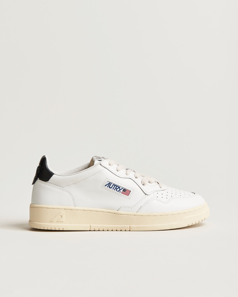 Autry Medalist Low Sneaker White/Black – Schwarz