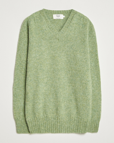 Harley Of Scotland Brushed Supersoft Lambswool V-Neck Light Green – Grün