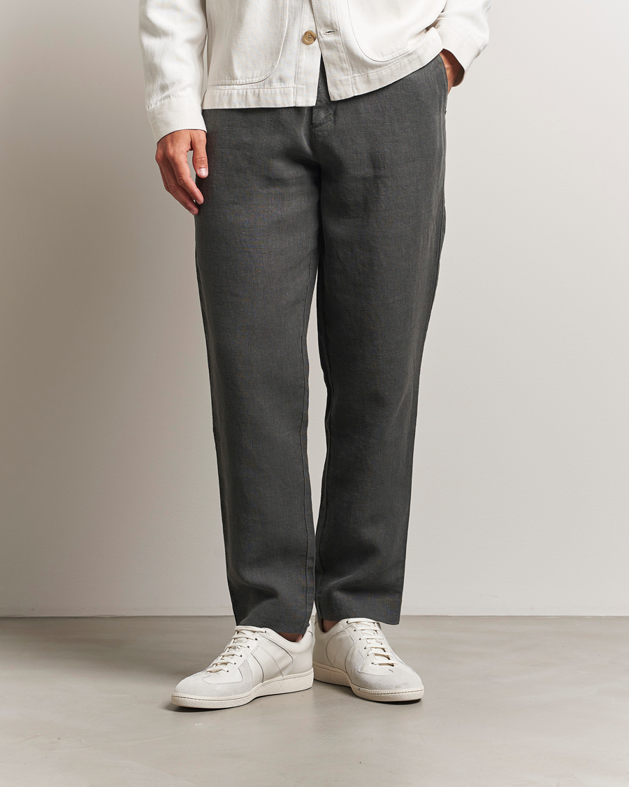 Herren | Hosen | A Day's March | Madu Linen Trousers Olive