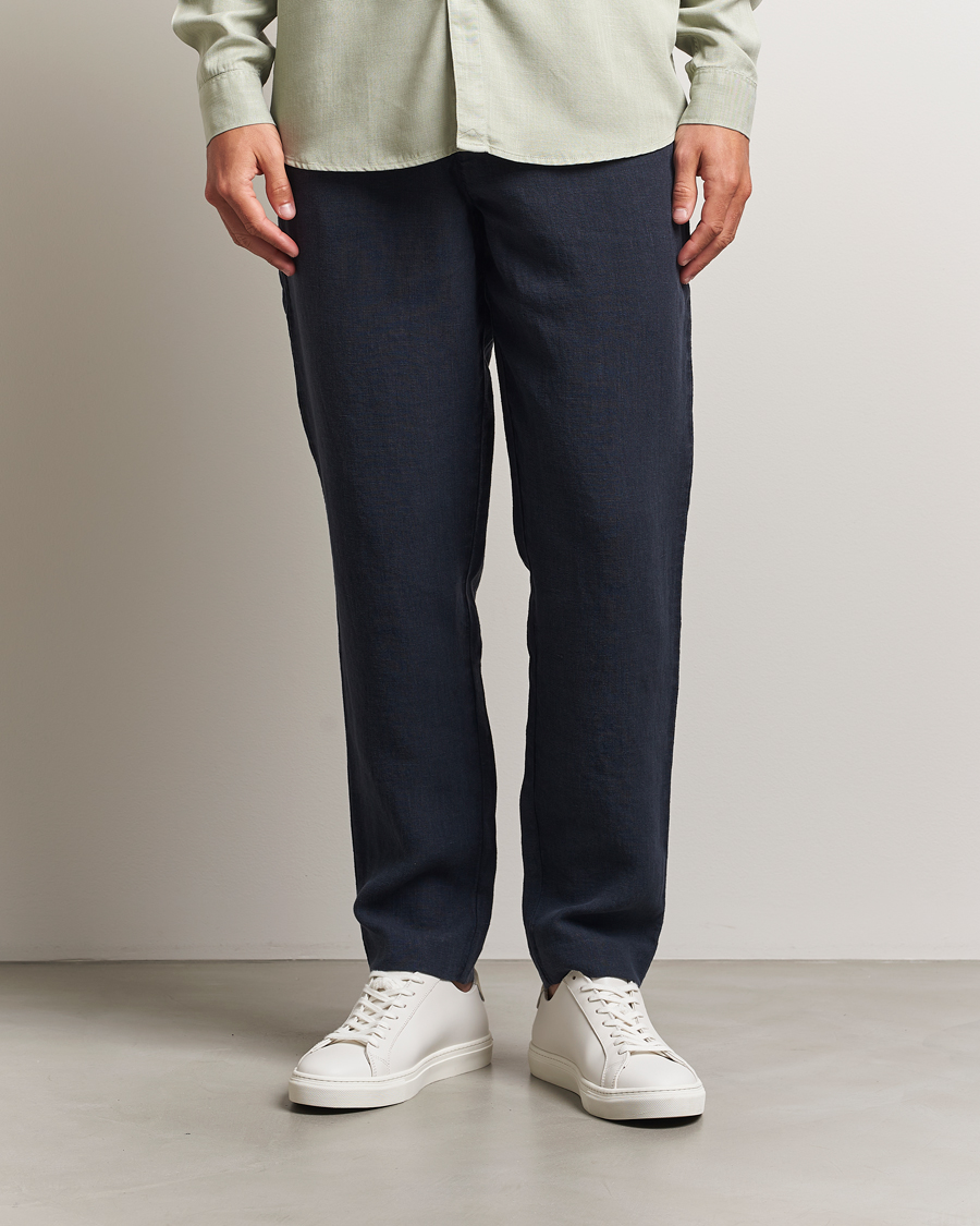 Herren | Hosen | A Day's March | Madu Linen Trousers Navy