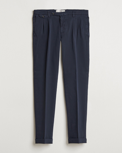  Easy Fit Pleated Cotton Stretch Chino Navy