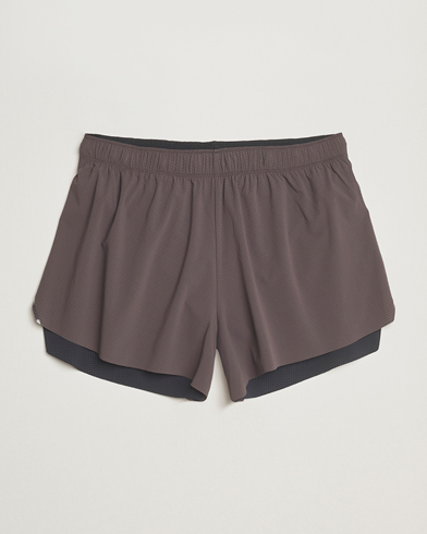 SOAR Running Hot Weather Short Shale/Black – Braun