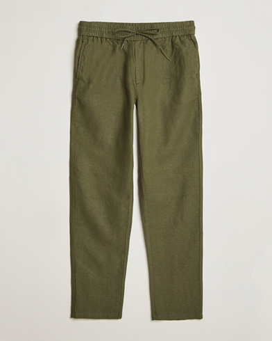 LES DEUX Patrick Linen Pants Olive Night – Grün