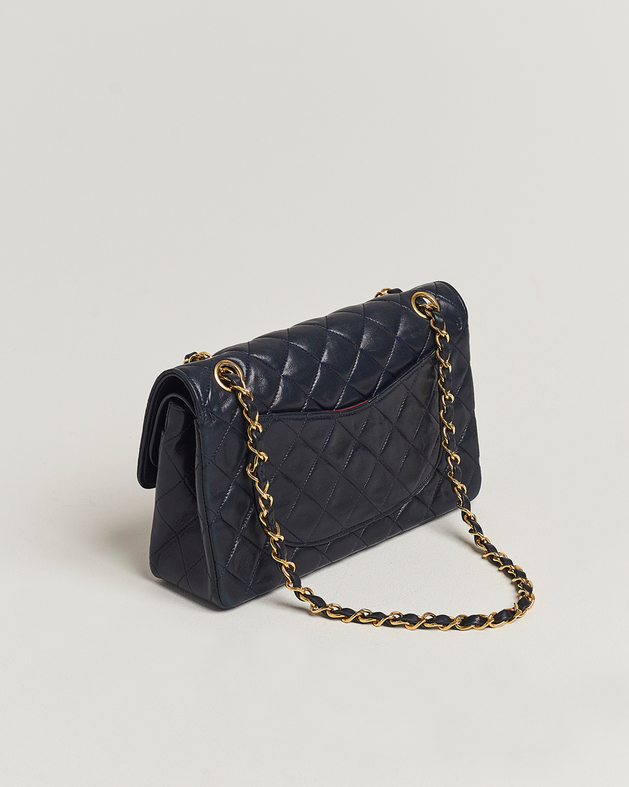 Herren | Chanel Pre-Owned Small Classic Flap Bag Navy | Chanel Pre-Owned | Small Classic Flap Bag Navy