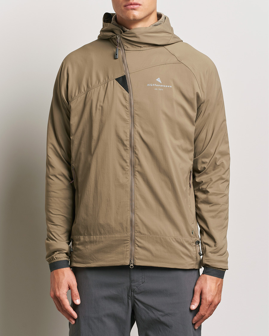 Herren | Frühlingsjacken | Klättermusen | 74 Levitend Active Hooded Jacket Dark Khaki