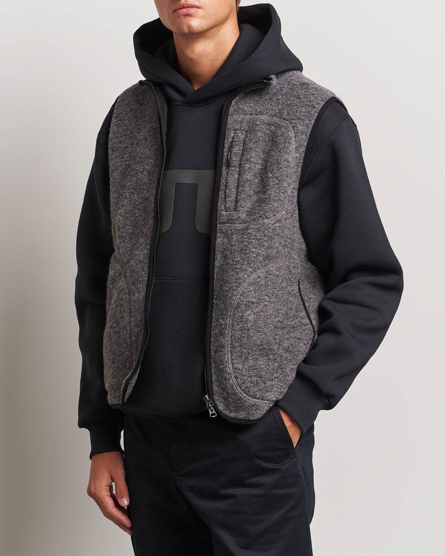 Herren |  | J.Lindeberg | Duncan Wool Fleece Vest Light Grey Melange