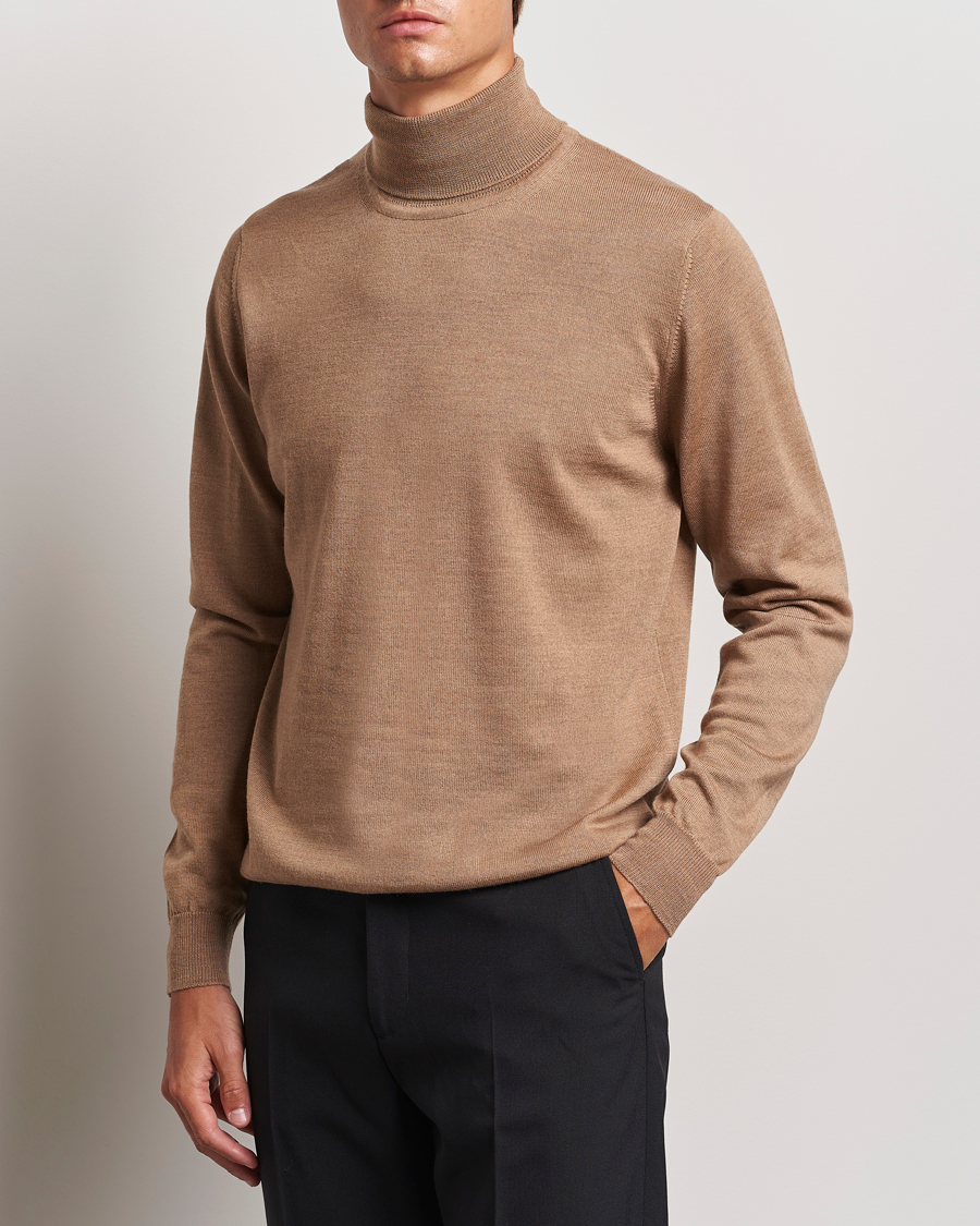 Herren | Business & Beyond - Casual | J.Lindeberg | Kaden Merino Turtleneck Tiger Brown