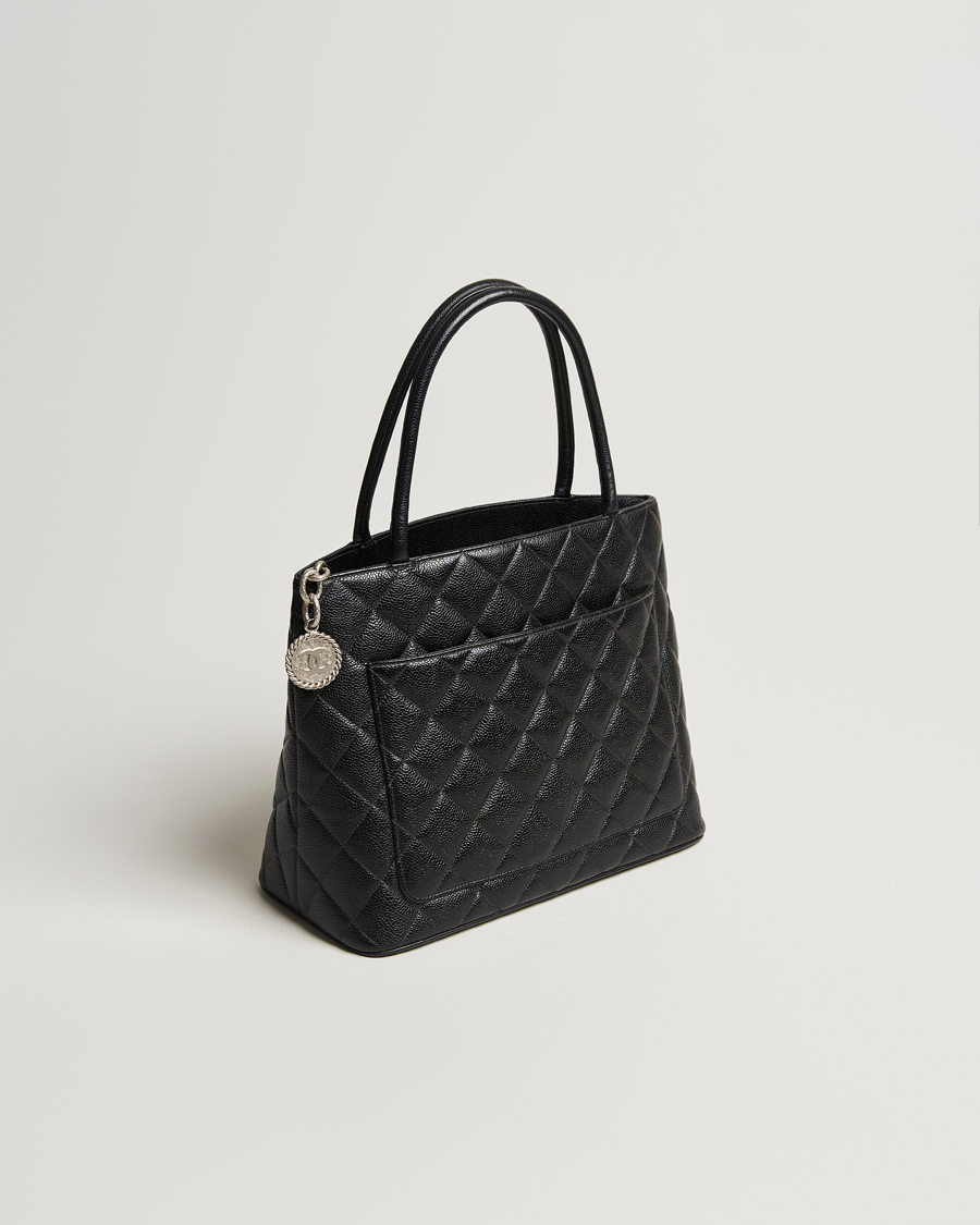 Herren | Special gifts | Chanel Pre-Owned | Médallion Tote Bag Black Caviar