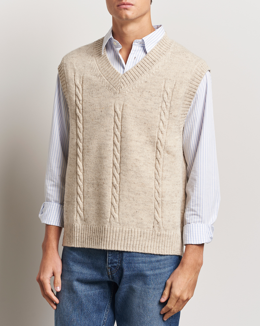 Herren |  | GANT | Cable Knitted V-Neck Vest Seed Melange