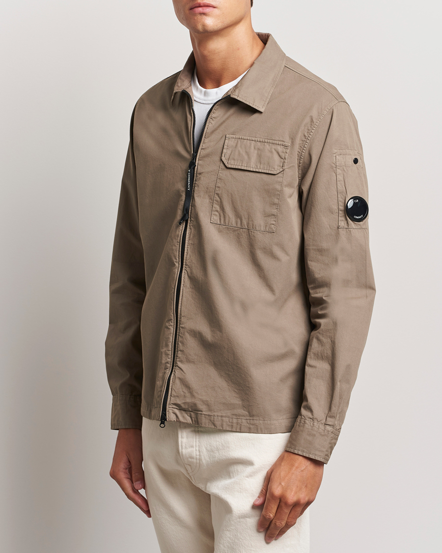 Herren |  | C.P. Company | Organic Cotton Gabardine Zip Overshirt Taupe