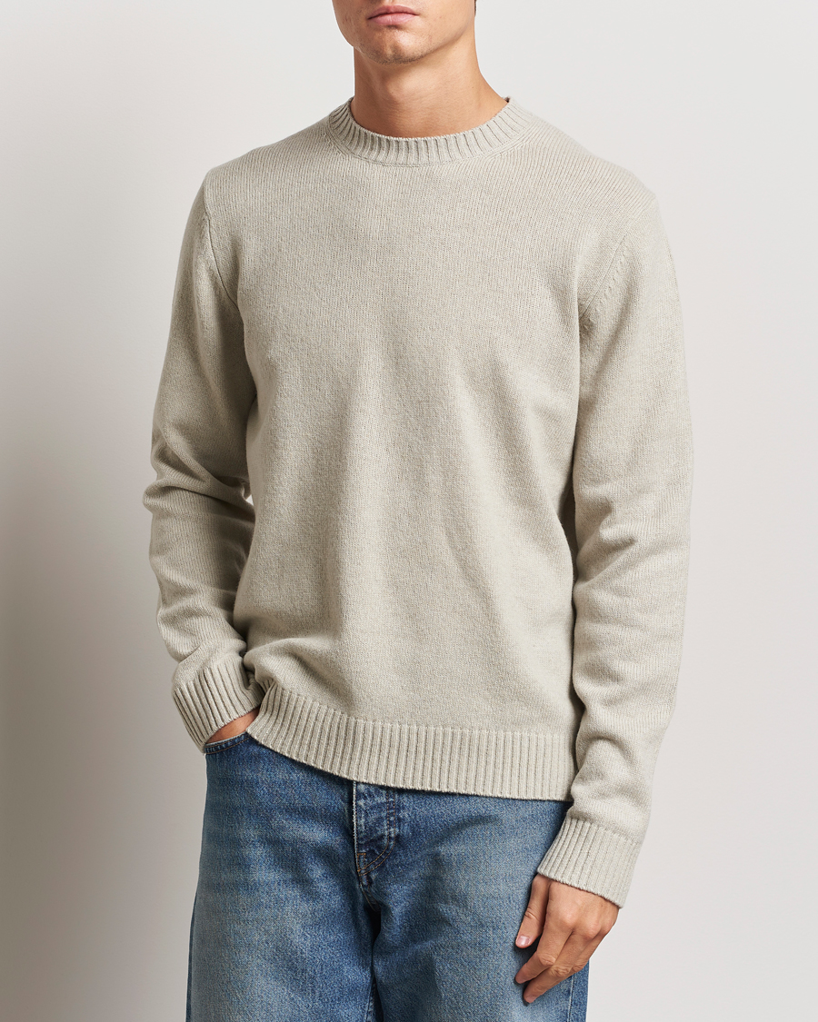 Herren |  | Samsøe Samsøe | Sylli Wool Crew Neck Abbey Stone