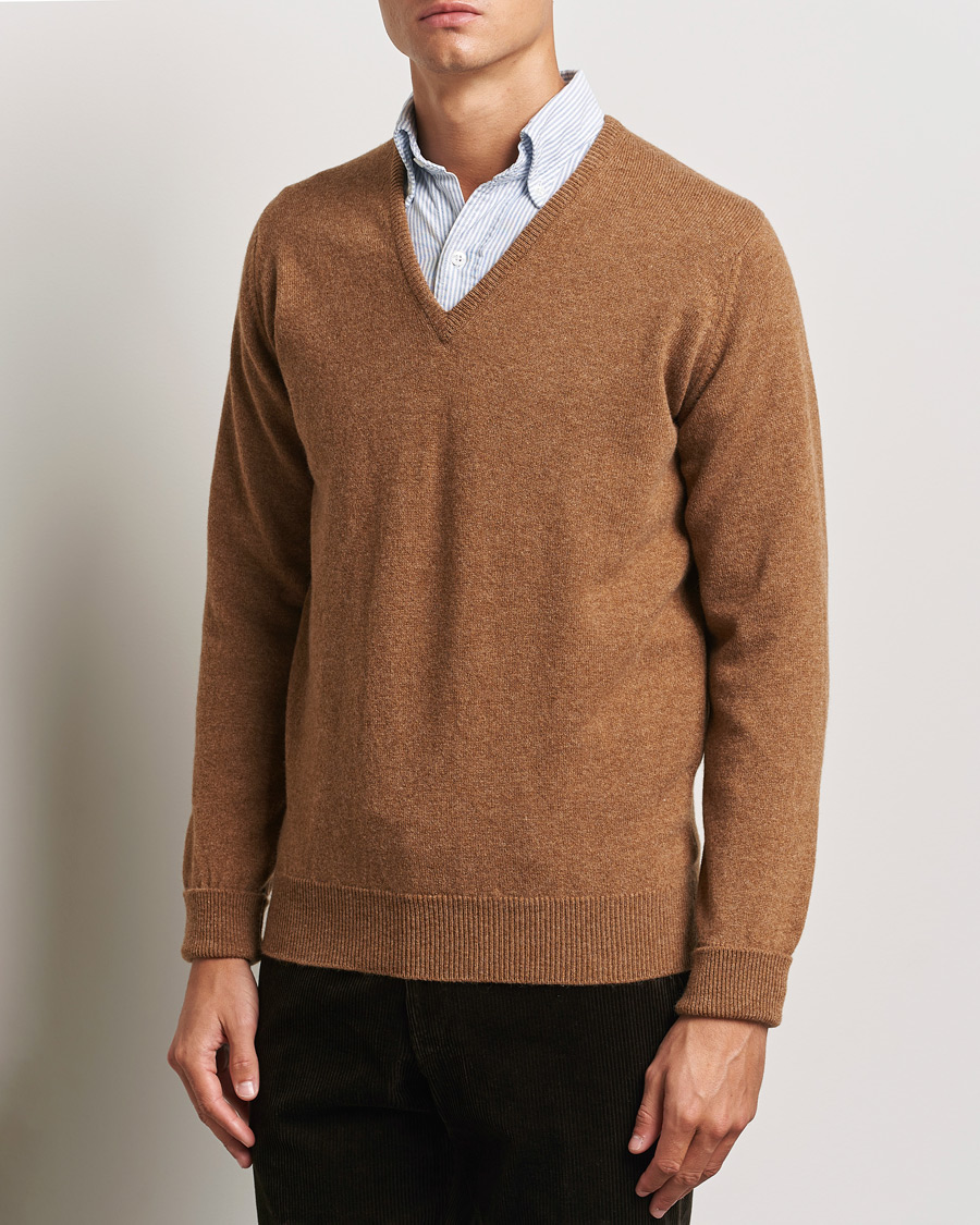 Herren |  | William Lockie | Rob Lambswool V-Neck Savannah