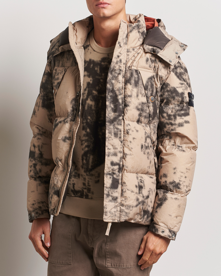 Herren |  | Stone Island | Thermo Sensitive Camo Down Jacket Dove Grey