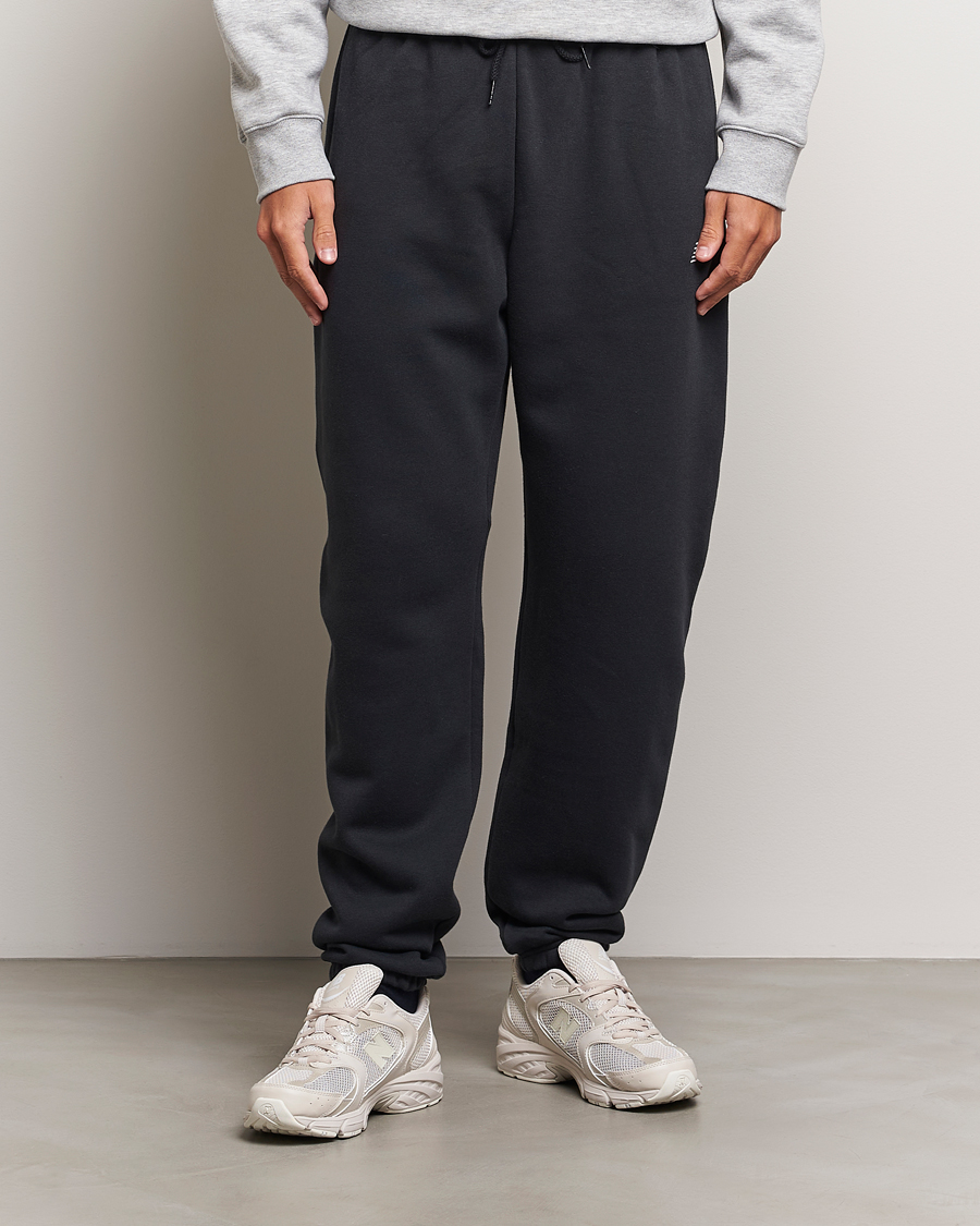 Herren |  | New Balance | Essentials Fleece Sweatpants Black