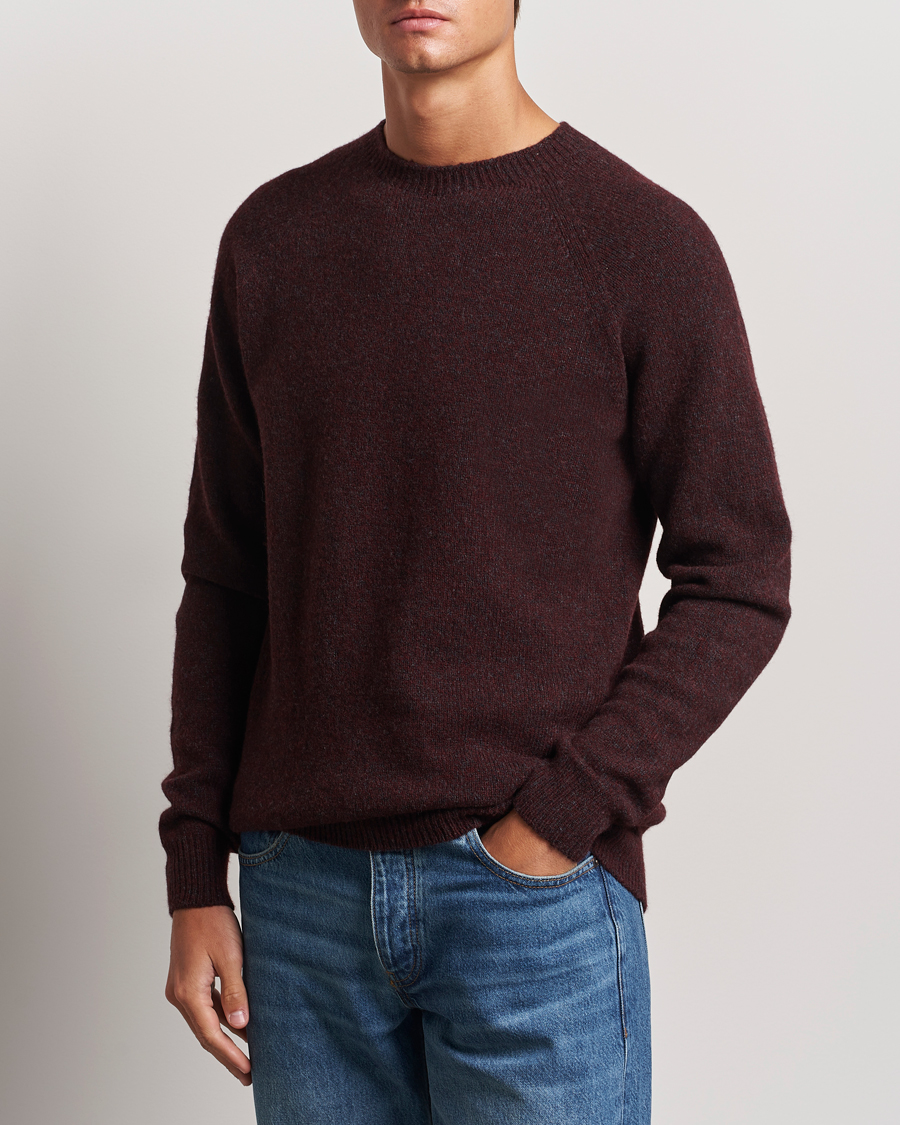 Herren |  | Sunspel | Lambswool Crewneck Port Twist