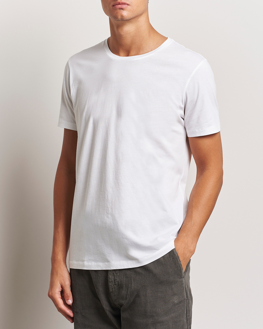 Herren |  | A Day\'s March | Lightweight T-Shirt White