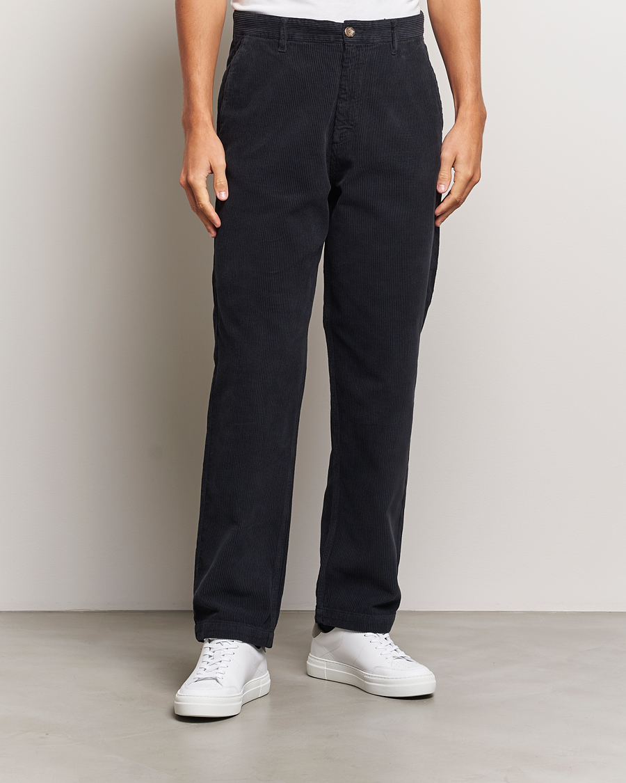 Herren | Cordhosen | A Day\'s March | Redwood Corduroy Trousers Black