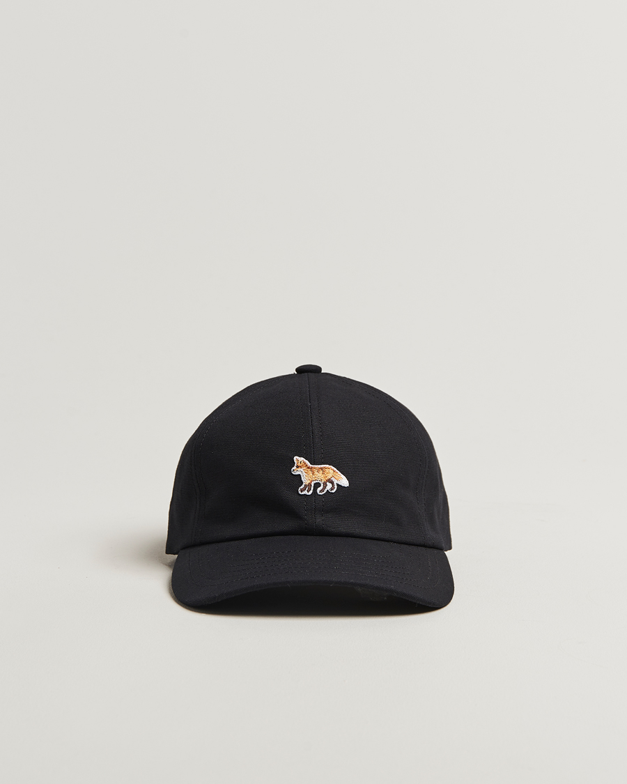 Herren | Maison Kitsuné Baby Fox 6 Panel Cap Black | Maison Kitsuné | Baby Fox 6 Panel Cap Black