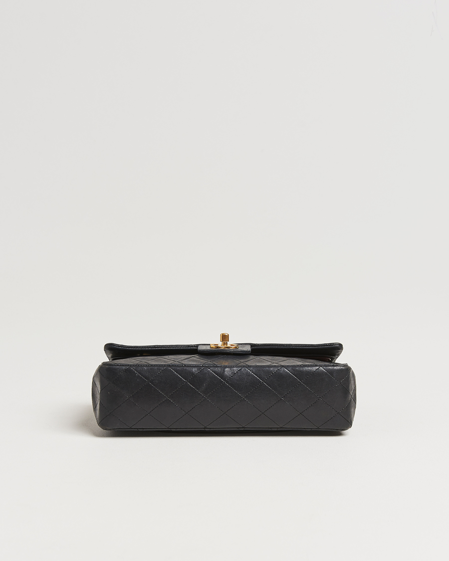 Herren | Chanel Pre-Owned Classic Medium Double Flap Bag Lambskin Black | Chanel Pre-Owned | Classic Medium Double Flap Bag Lambskin Black