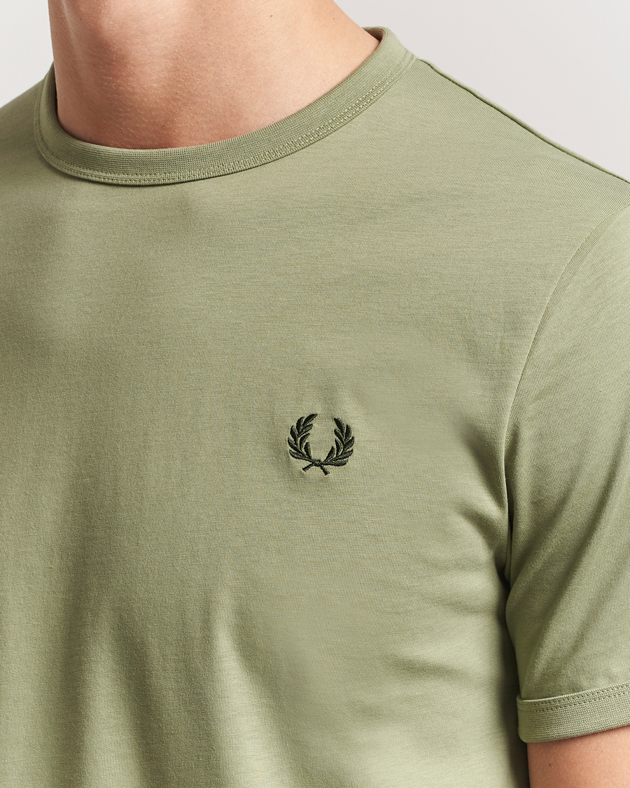 Herren | T-Shirts | Fred Perry | Ringer T-Shirt Olive Mint