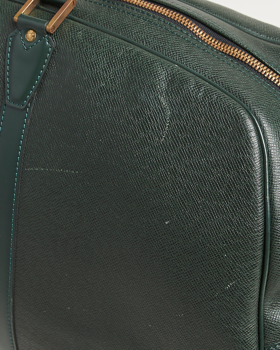 Herren | Louis Vuitton Pre-Owned Taiga Kendall GM Weekend Bag Green | Louis Vuitton Pre-Owned | Taiga Kendall GM Weekend Bag Green